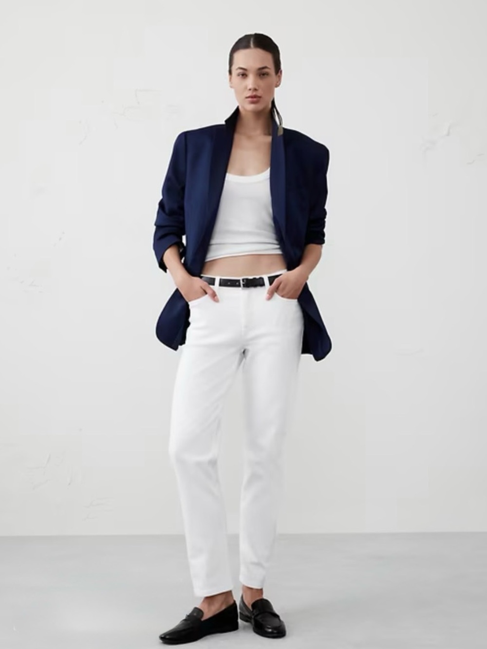 Banana Republic Mid Rise White Vintage Stretch Skinny Jean  Size 26/2 Petite